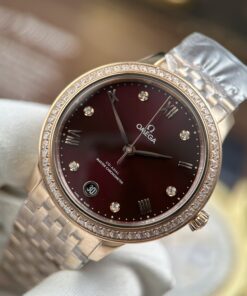 Đồng hồ nữ Omega De Ville Prestige Rep 11 mặt số màu đỏ đô dây kim loại 34mm (2)