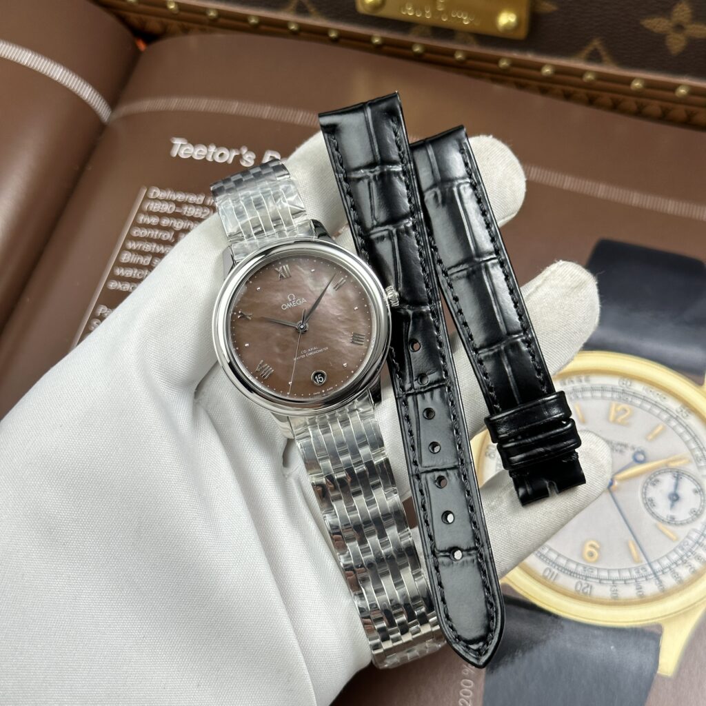 Đồng hồ nữ Omega Replica 11 De Ville Prestige mặt số khảm xà cừ nâu dây kim loại 34mm (2)