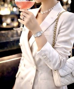 Đồng Hồ Chanel Première nữ mặt xà cừ trắng đính đá viền like auth 20x26mmm