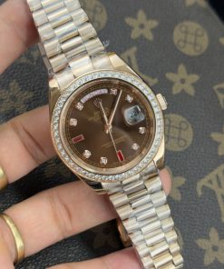 Đồng Hồ Rolex Day-Date vàng hồng mặt số chocolate đính đá fake cao cấp 41mm