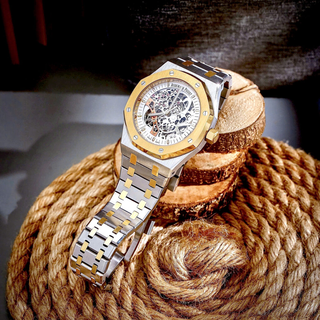 Đồng hồ Audemars Piguet Royal Oak Skeleton demi vàng gold fake cao cấp 42mm