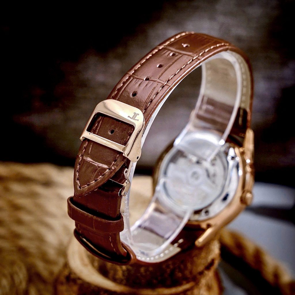  Đồng hồ Jaeger – LeCoultre Master Ultra Thin Moon nam vàng gold dây da nâu fake cao cấp 39mm