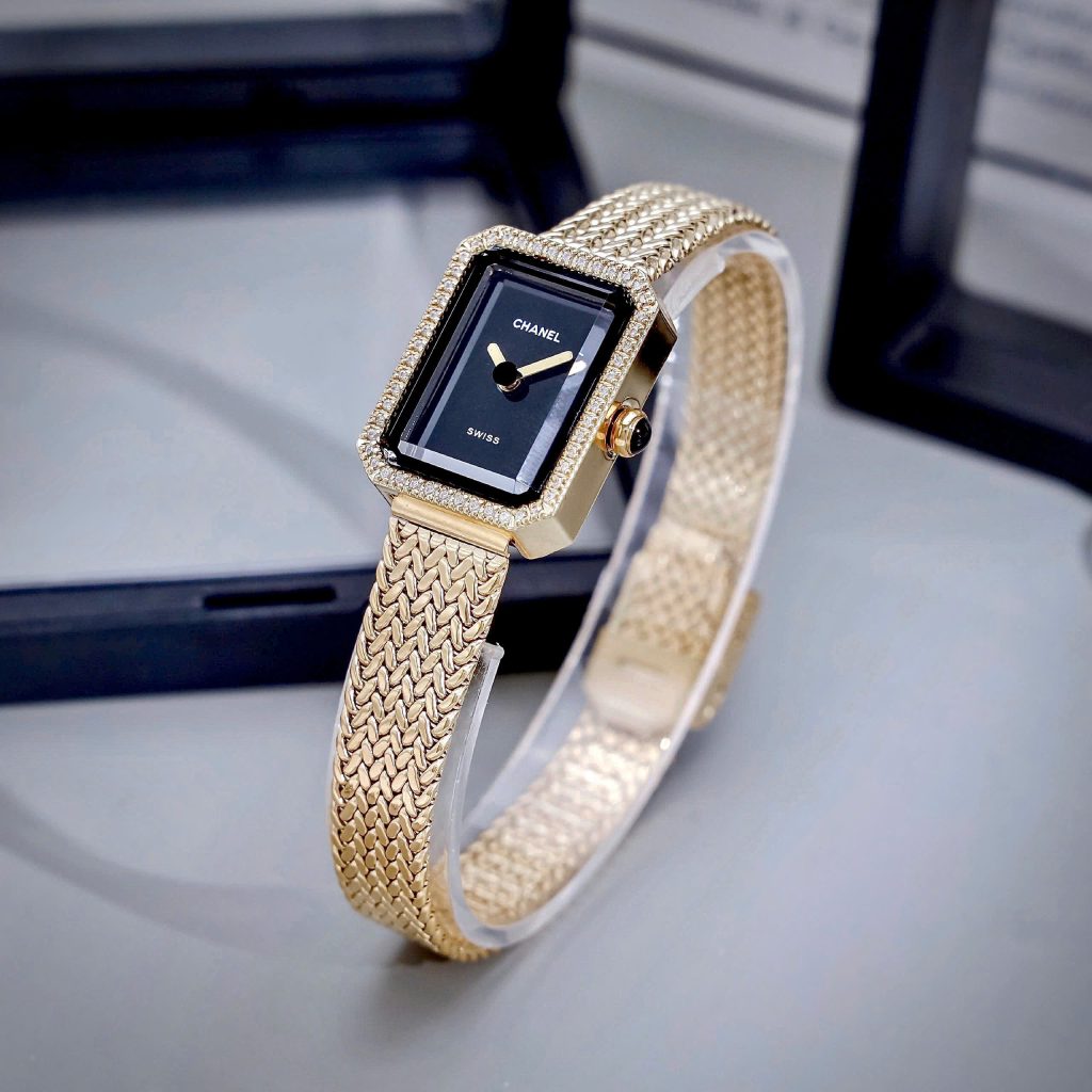 Đồng Hồ Chanel Première nữ dây kim loại vàng gold mặt đen like auth 20x26mmm