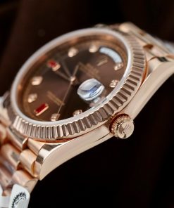 Đồng Hồ Rolex Day-Date Bọc Vàng Hồng Rep 11 Mặt Chocolate Cọc Số Đính Đá Ruby 40mm