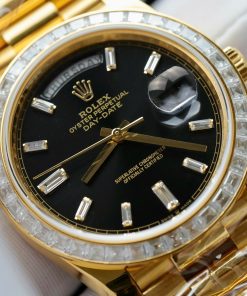 Đồng Hồ Rolex Day-Date Chế Tác Bọc Vàng Đính Kim Cương Moissanite Baguette 40mm