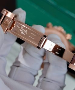 Đồng Hồ Rolex Daytona 126535TBR Chế Tác Bọc Vàng Đính Kim Cương Moissanite Baguette 40mm