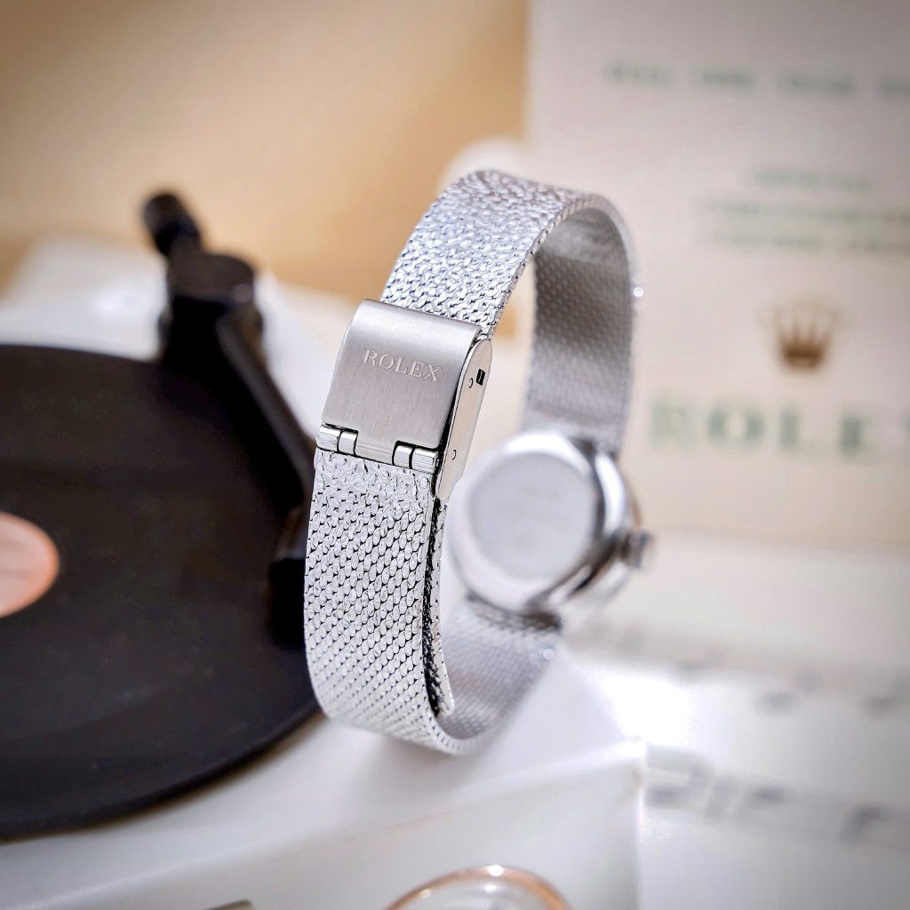 Đồng hồ Rolex Chameleon Vintage nữ dây kim loại mặt đen fake cao cấp 20mm